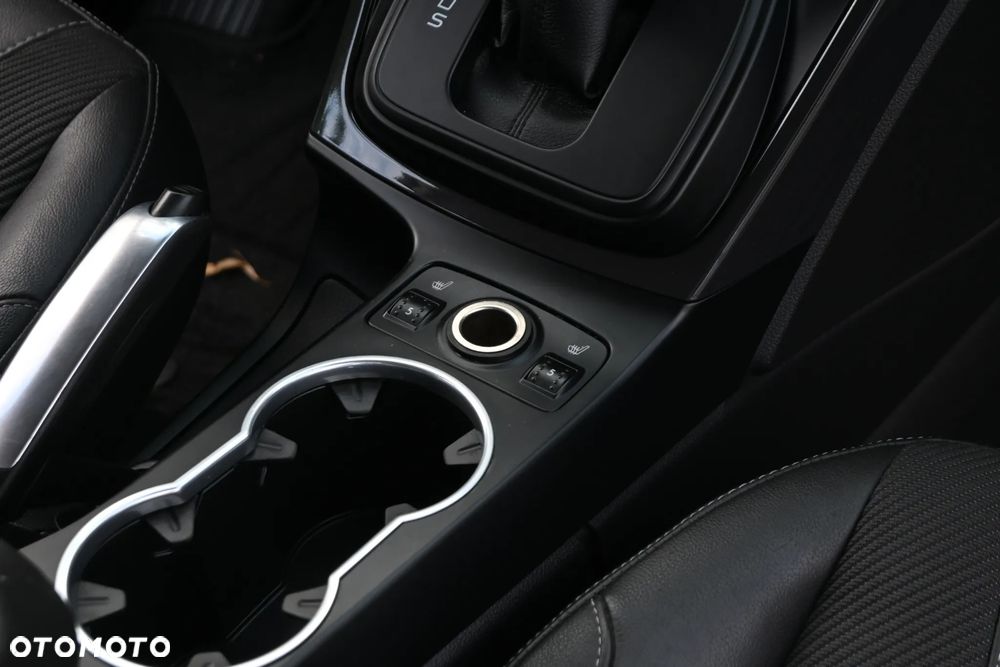 Ford Kuga 2.0 TDCi 4x4 Individual - 33