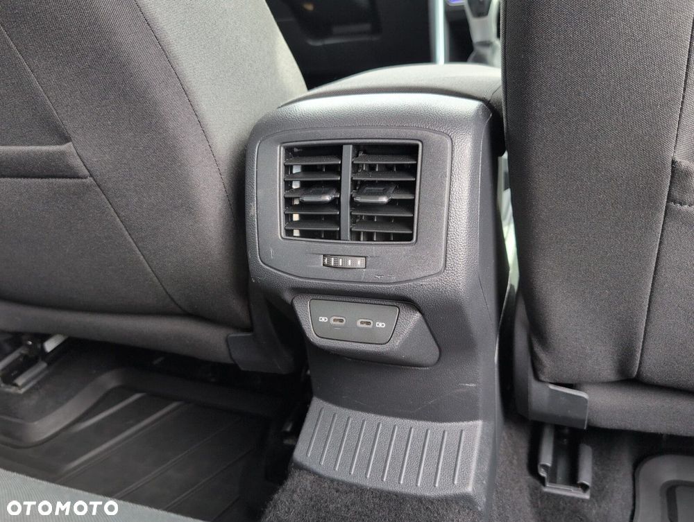 Volkswagen T-Roc 1.5 TSI Life - 13