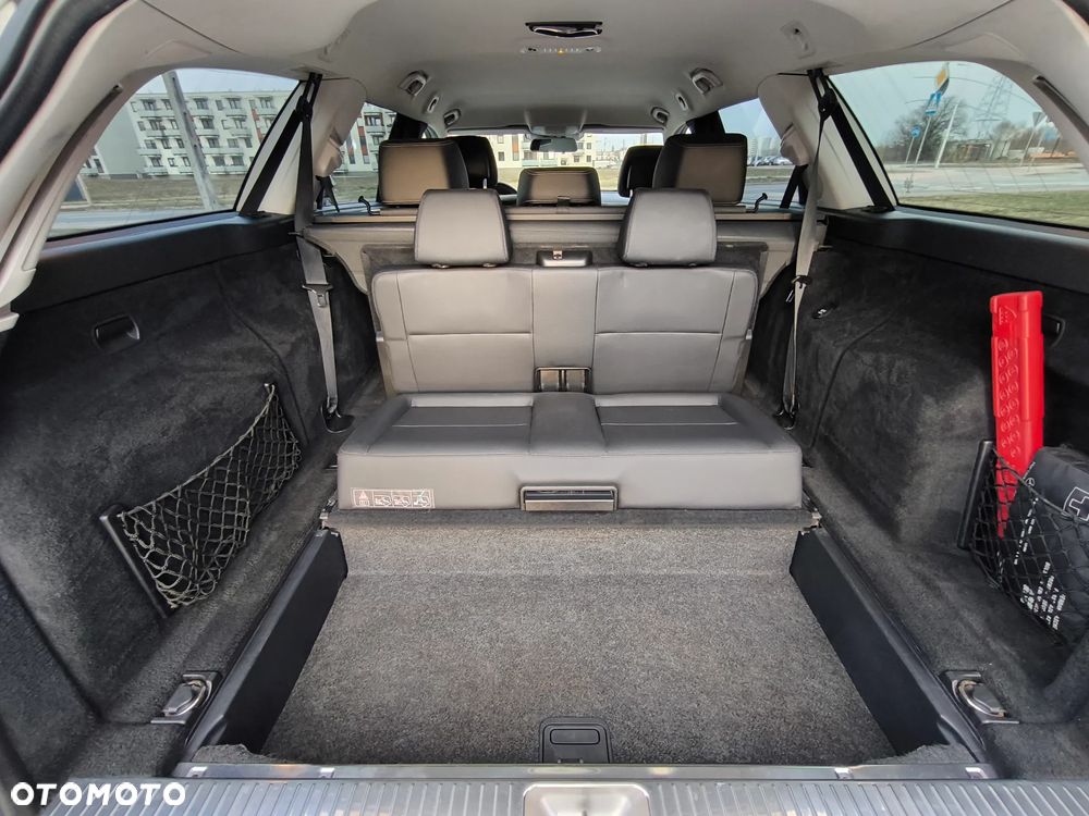 Mercedes-Benz Klasa E 250 BlueTEC 9G-TRONIC Edition - 23