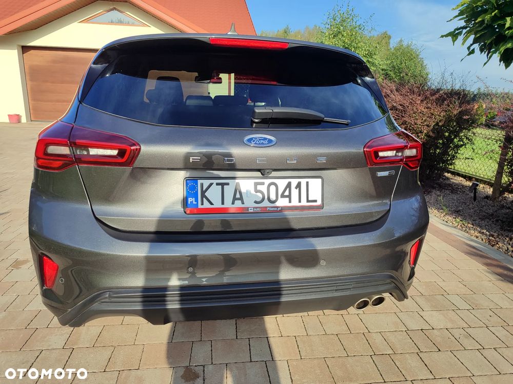 Ford Focus 1.0 EcoBoost Hybrid ST-LINE - 21