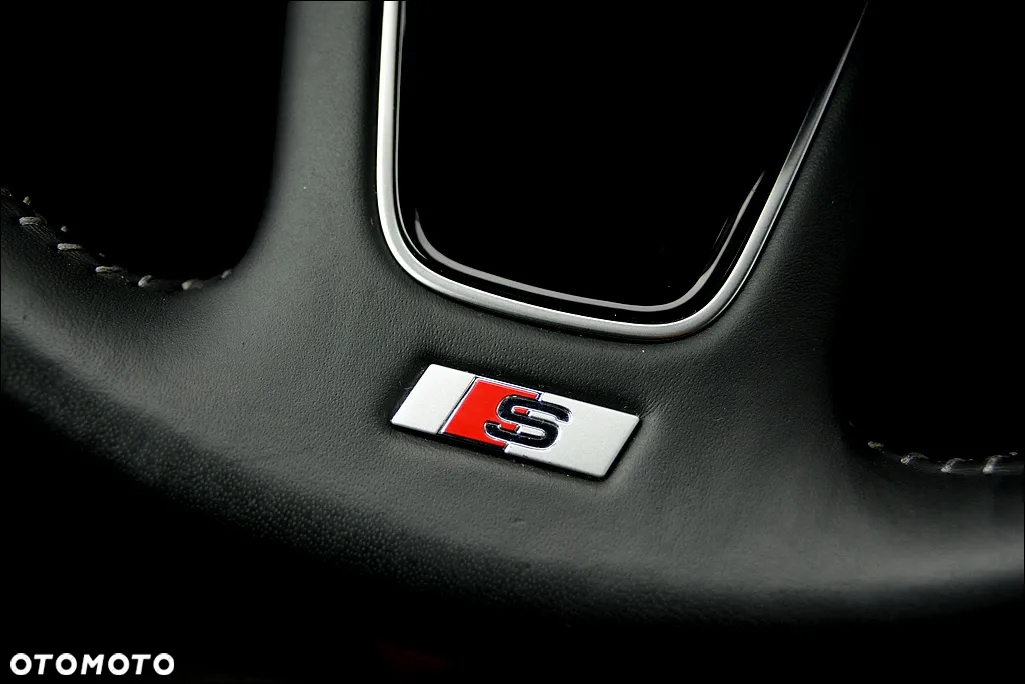 Audi A4 Avant 35 TFSI S tronic S line - 30