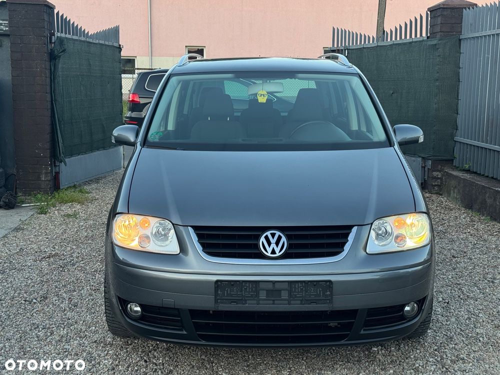 Volkswagen Touran 1.6 FSI Goal - 3