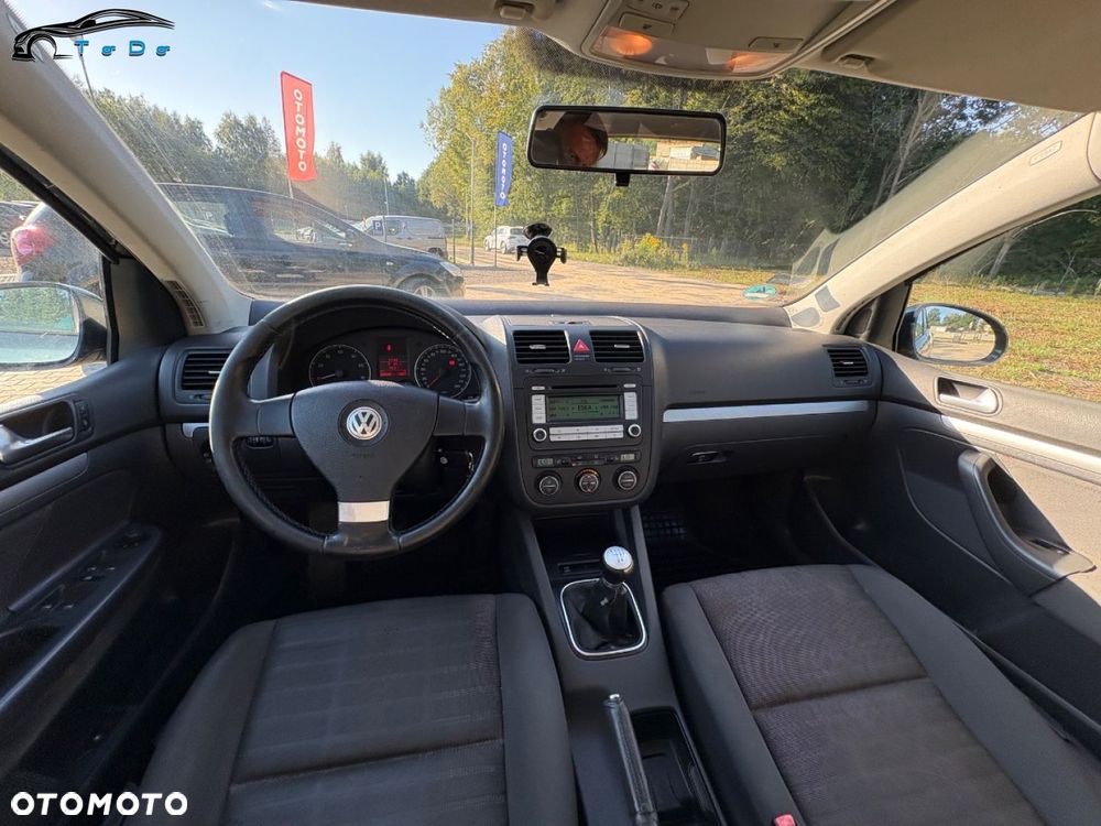 Volkswagen Golf 1.6 United - 25