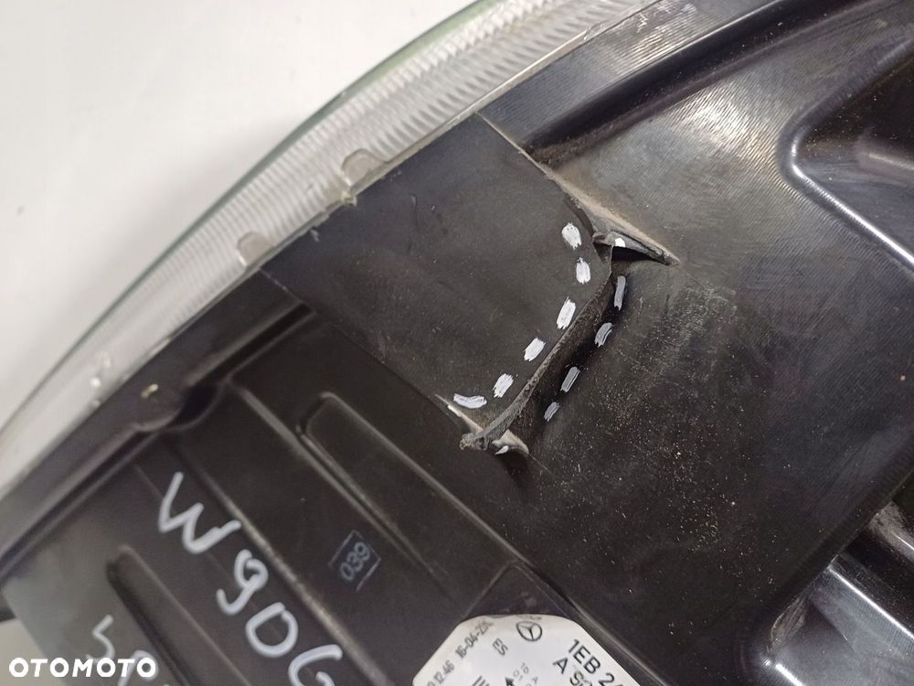 lampa prawy przod MERCEDES SPRINTER W906 06- EUROPA - 9