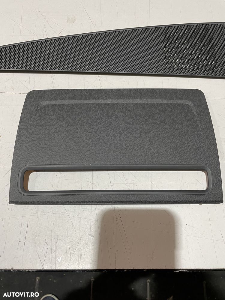 Plasa bord audi a3 8v - 2