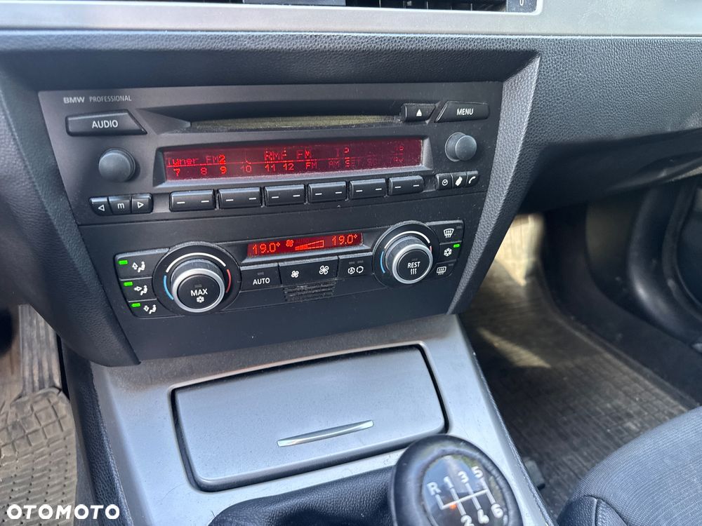 BMW Seria 3 320d - 17