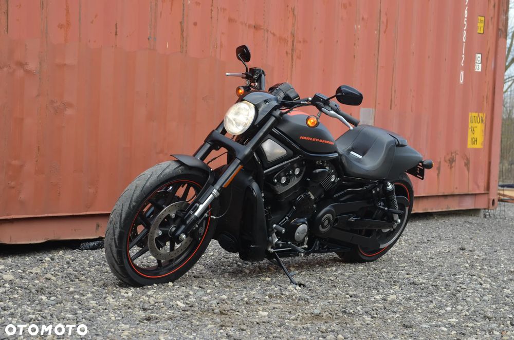 Harley-Davidson V-Rod Night Rod - 25