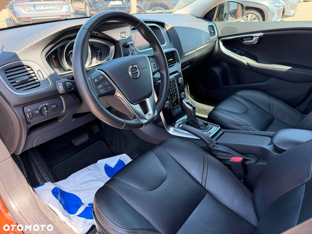 Volvo V40 Cross Country D3 Geartronic - 13