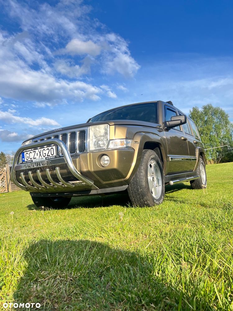 Jeep Commander - 3