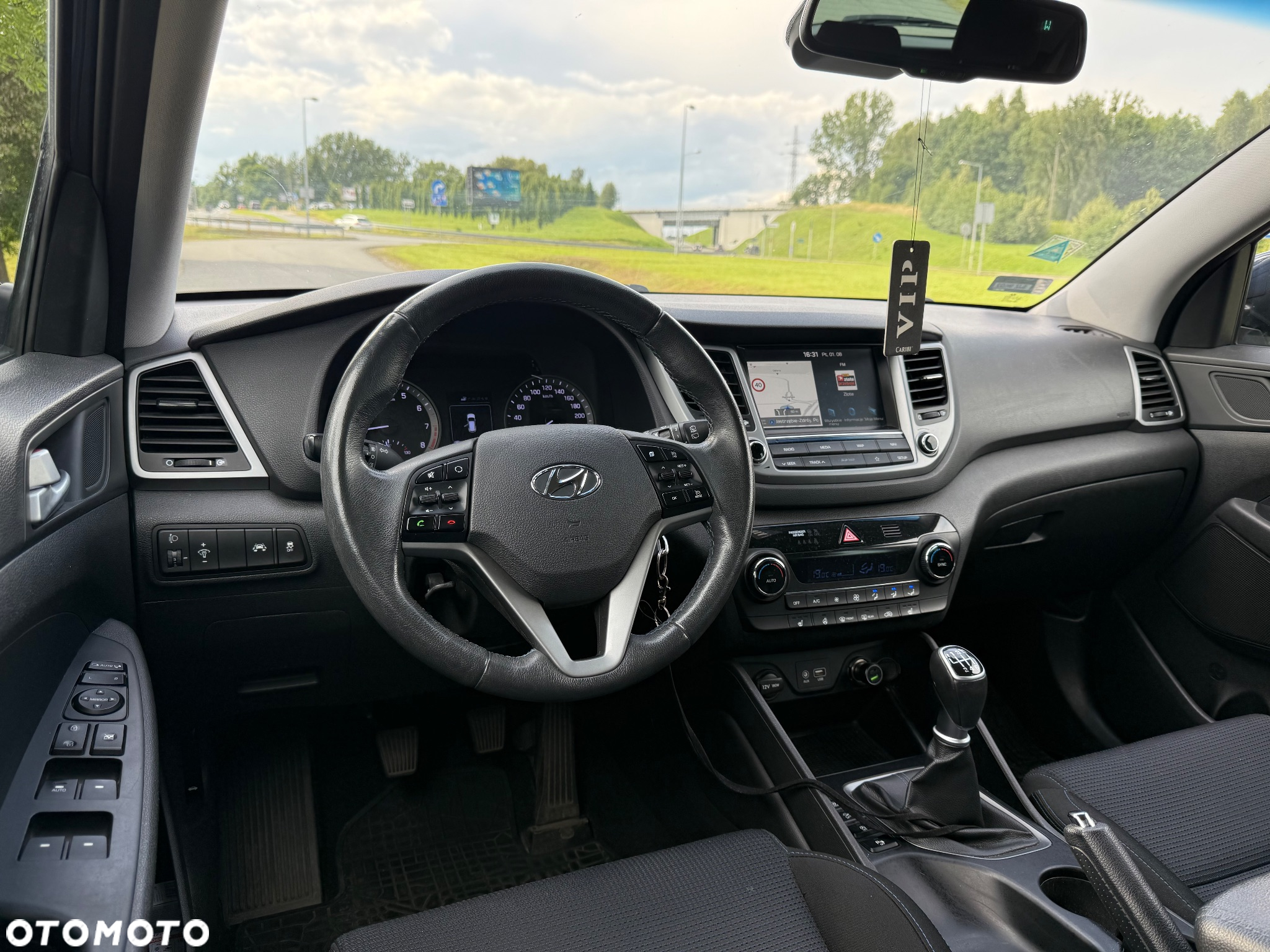 Hyundai Tucson 1.6 GDI BlueDrive Style 2WD - 22