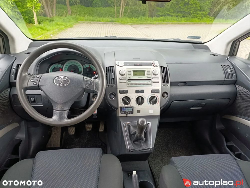 Toyota Corolla Verso 2.0 D-4D Prestige - 14