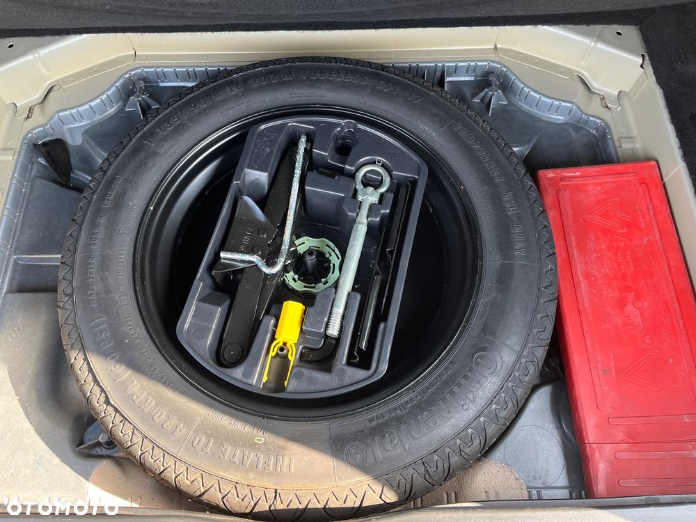 Citroën C4 Picasso e-HDi 90 ETG6 Attraction - 25