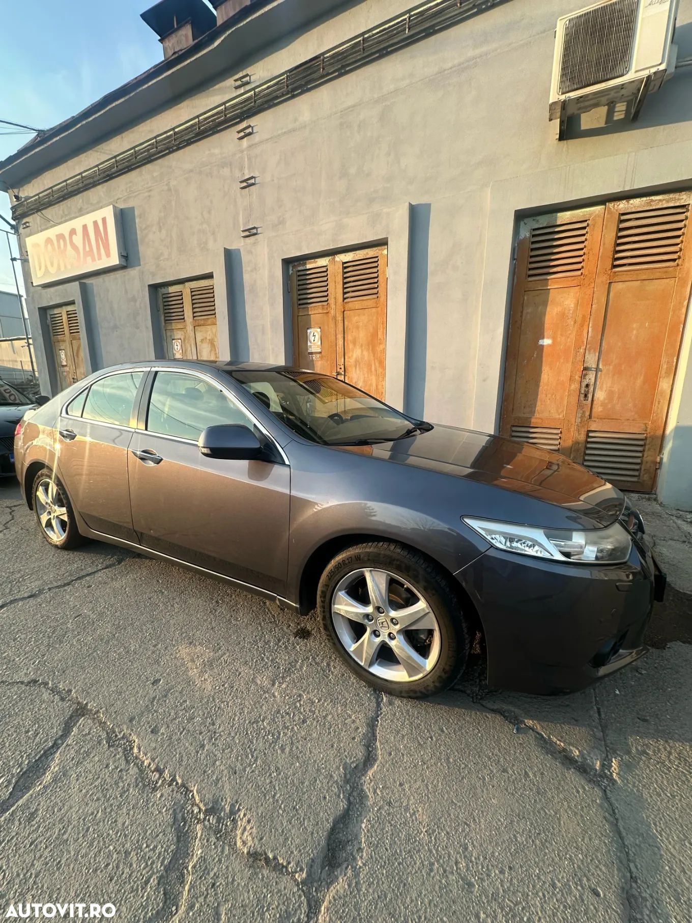 Honda Accord - 1
