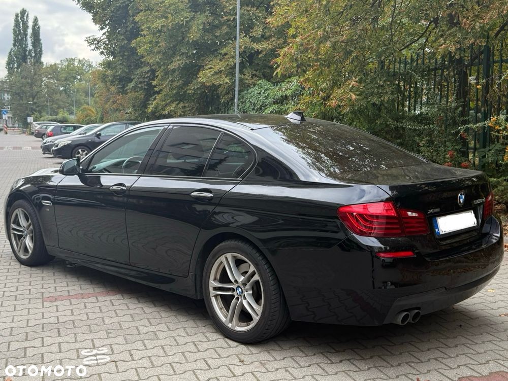 BMW Seria 5 520d xDrive - 4