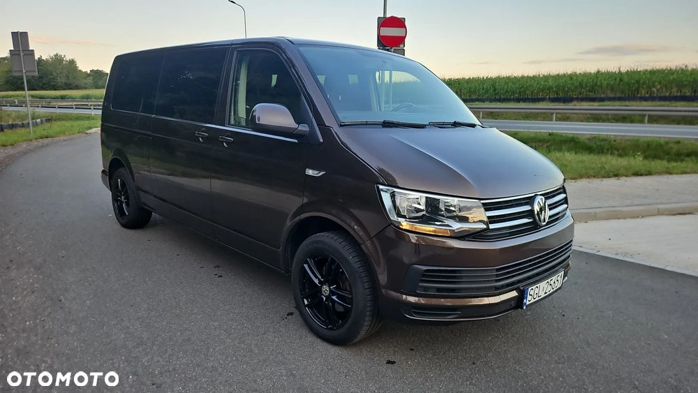 Volkswagen Caravelle - 7