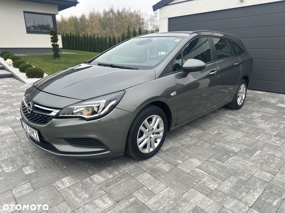 Opel Astra - 1