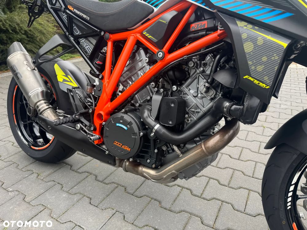 KTM Super Duke - 26
