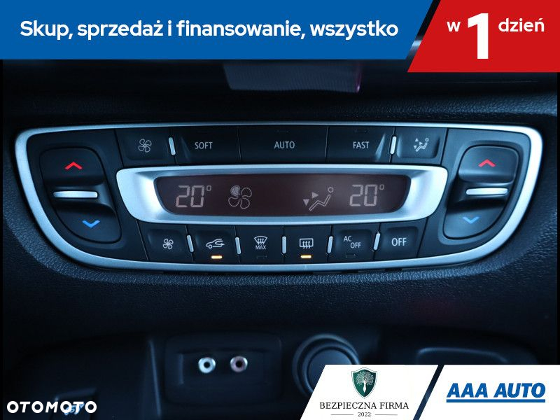 Renault Scenic - 17
