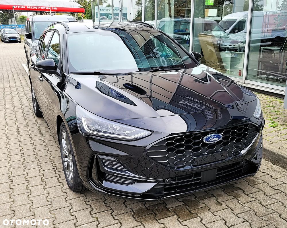 Ford Focus 1.0 EcoBoost mHEV ST-Line X - 4