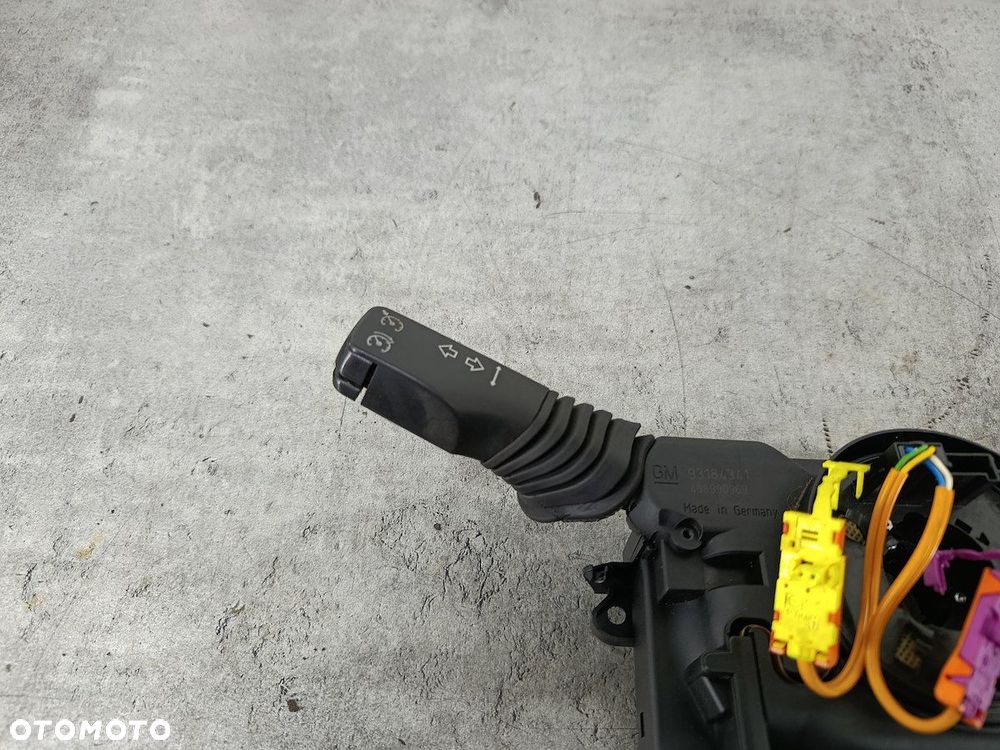 PRZEŁĄCZNIK ZESPOLONY OPEL ASTRA H 93184341 VALEO 1.7 CDTI - 2