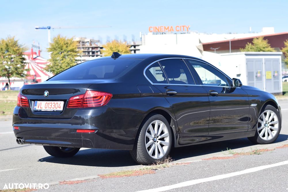 BMW Seria 5 525d Sport-Aut. - 5
