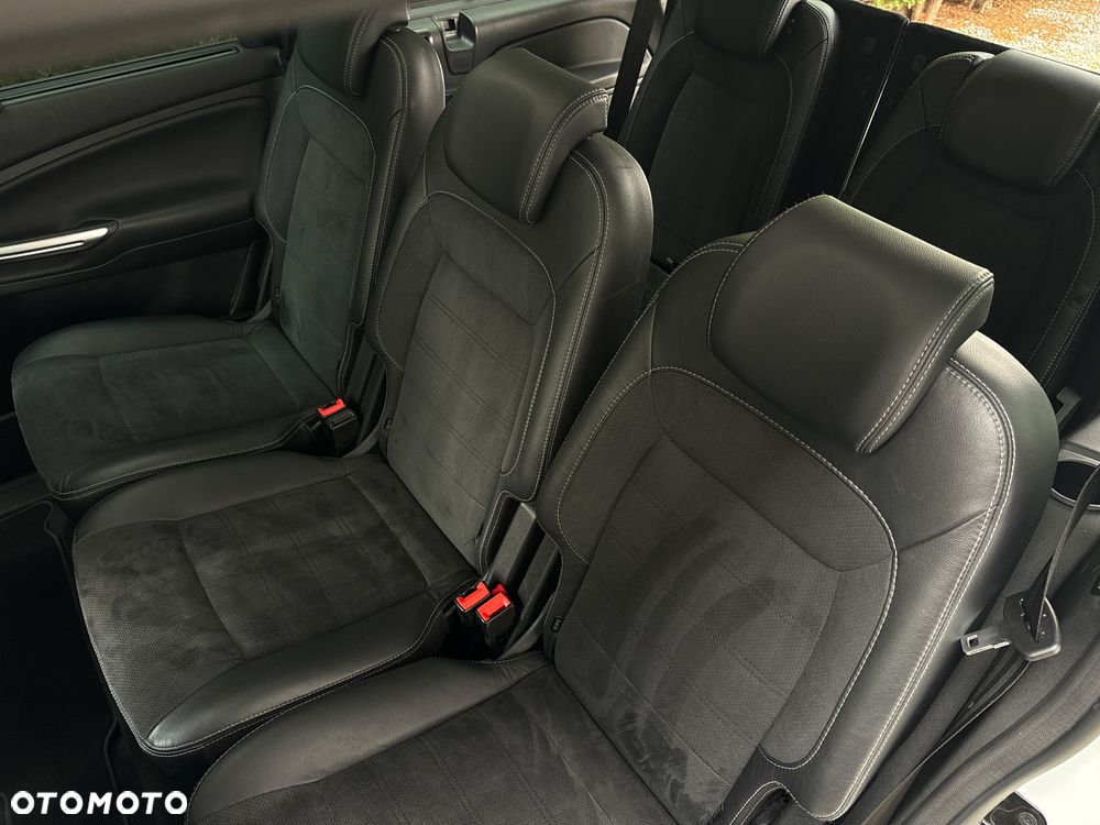 Ford Galaxy 2.0 TDCi Platinium X (Titanium) MPS6 - 14