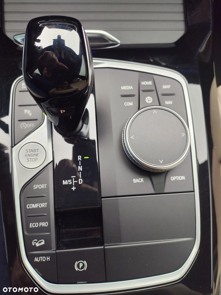 BMW X3 xDrive30i Luxury Line - 27