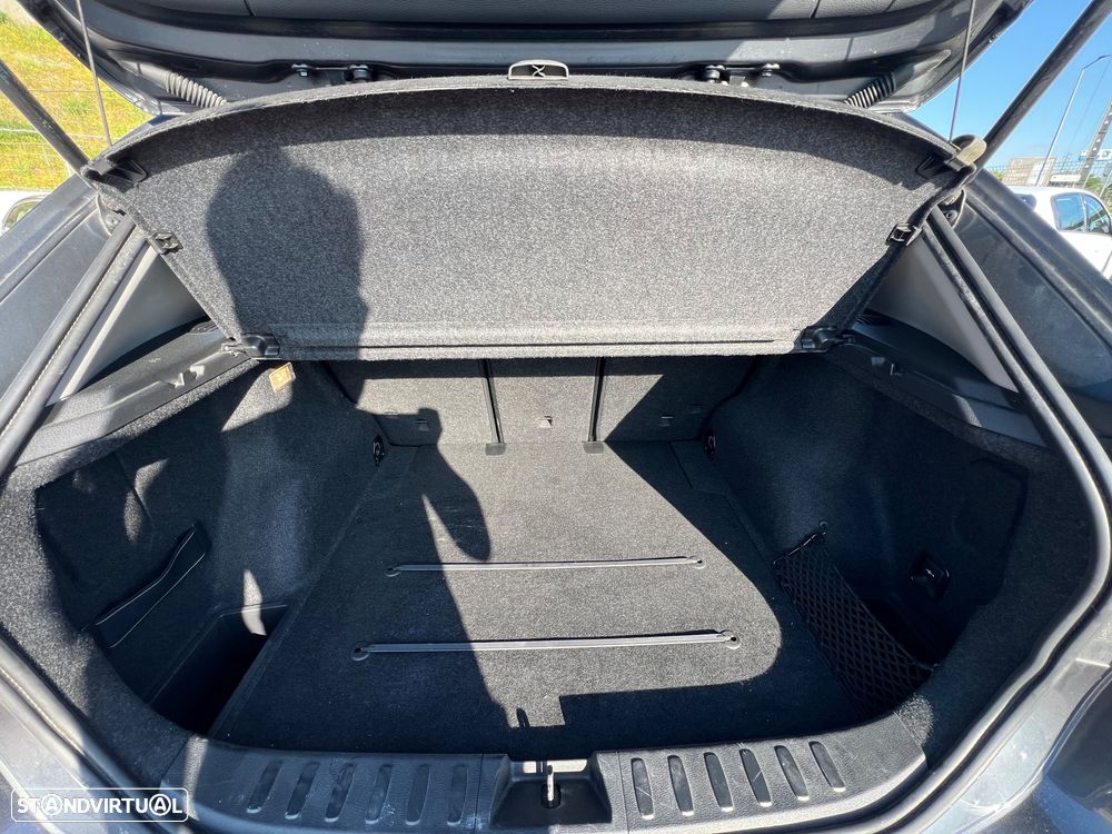 BMW X1 16 d sDrive Line Sport - 11