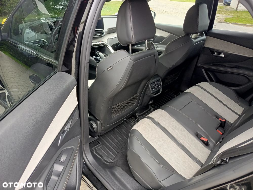 Peugeot 3008 1.6 PureTech Hybrid PHEV Active Pack S&S EAT8 - 14