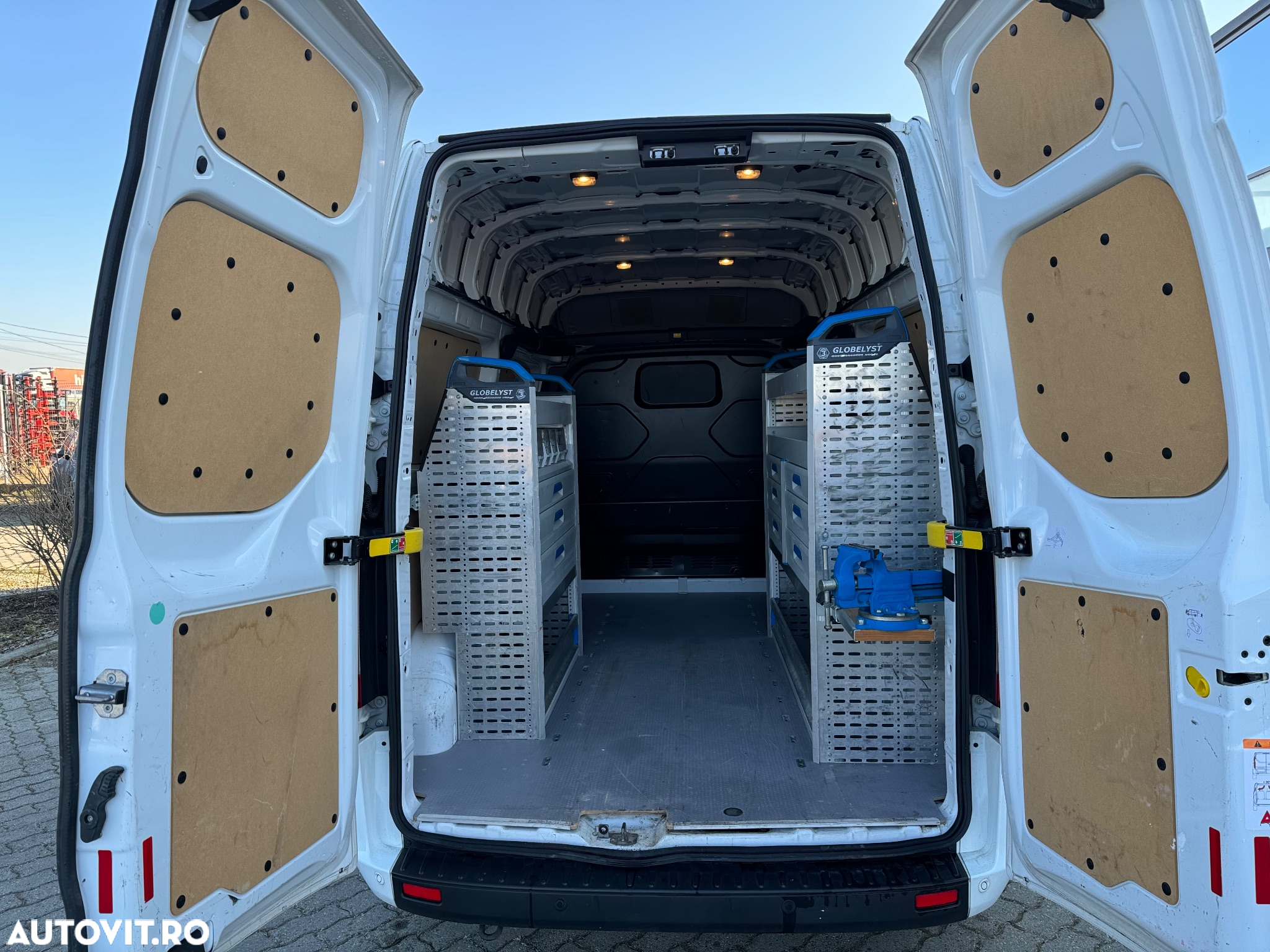 Ford Transit Custom 310 L2H2 PKW VA Trend - 24