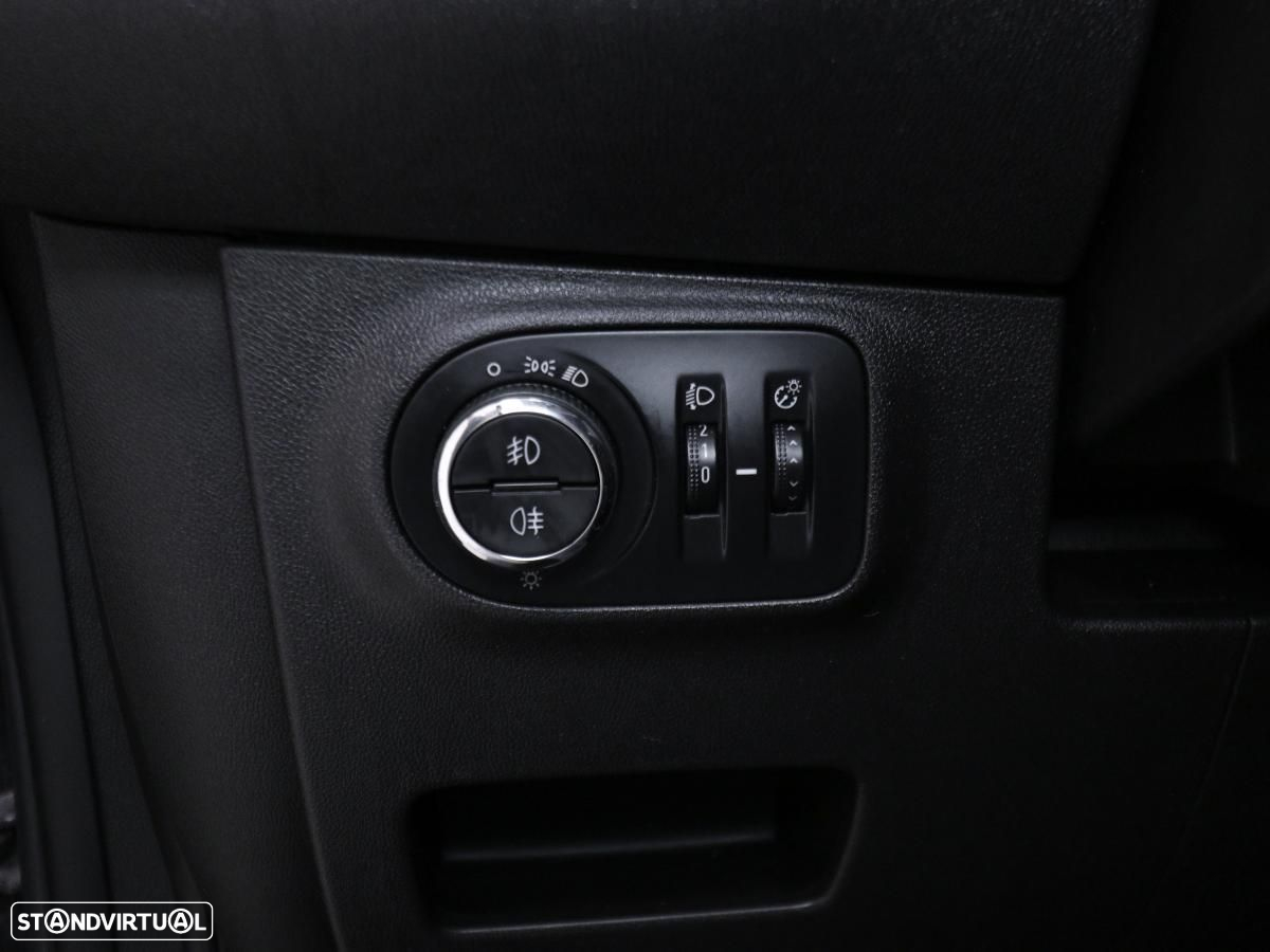 Opel Corsa-e - 14