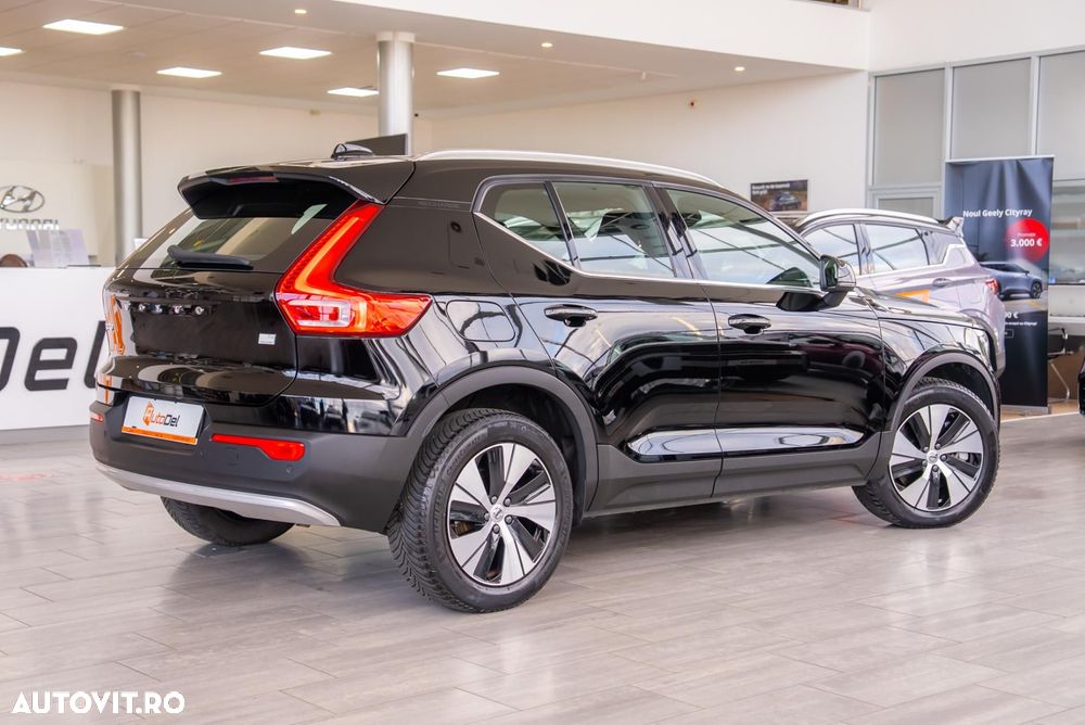 Volvo XC 40 T4 Recharge DKG Core - 11