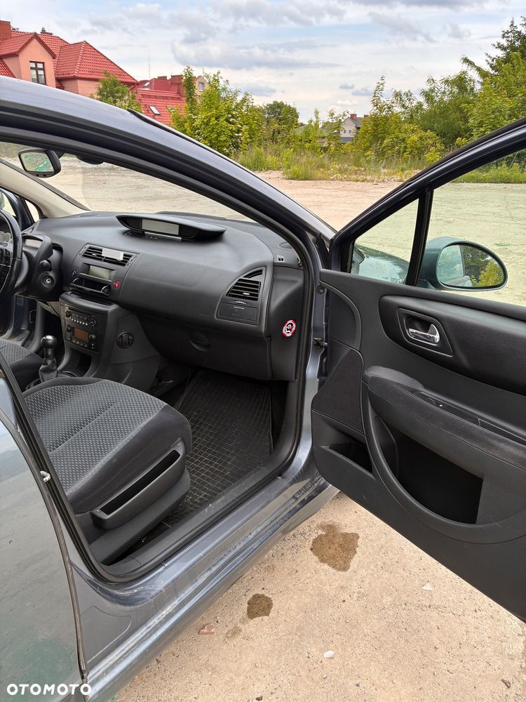 Citroën C4 - 4