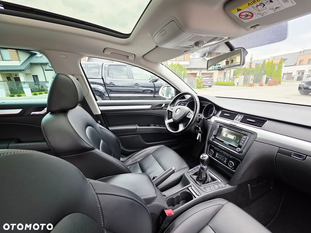 Skoda Superb 1.6 TDI Platinum - 16