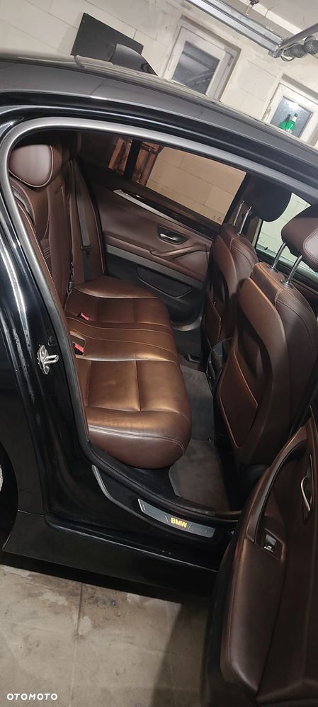 BMW Seria 5 535i - 8