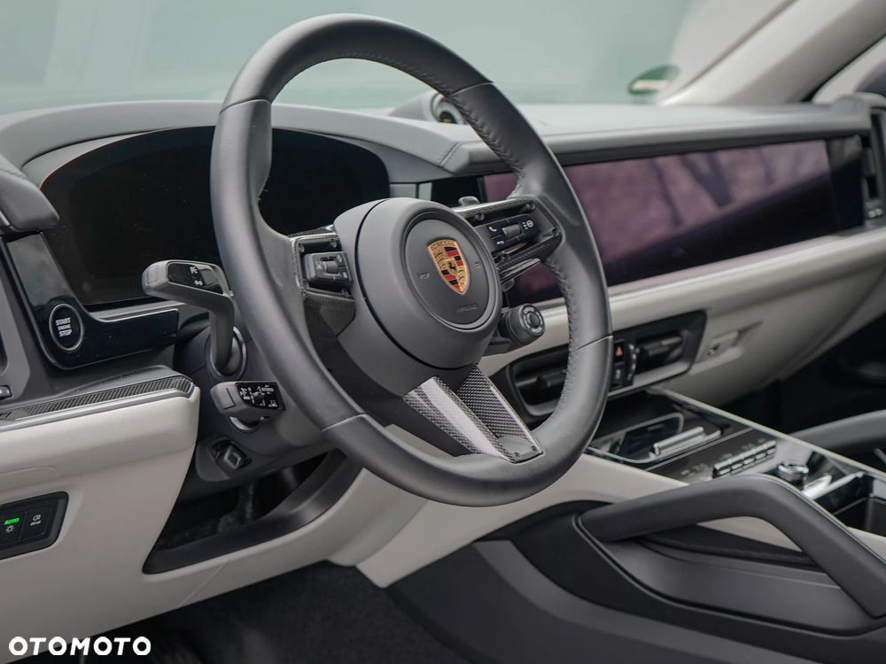 Porsche Cayenne Turbo S E-Hybrid - 10