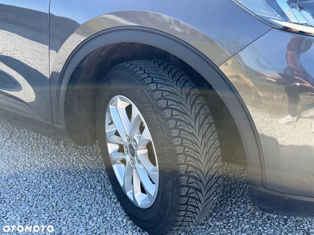 Ford Kuga 2.0 EcoBlue Hybrid TITANIUM - 9