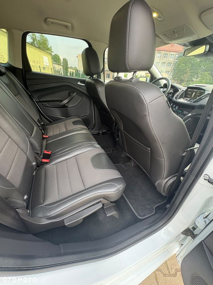 Ford Kuga 2.0 TDCi 4WD Titanium - 33