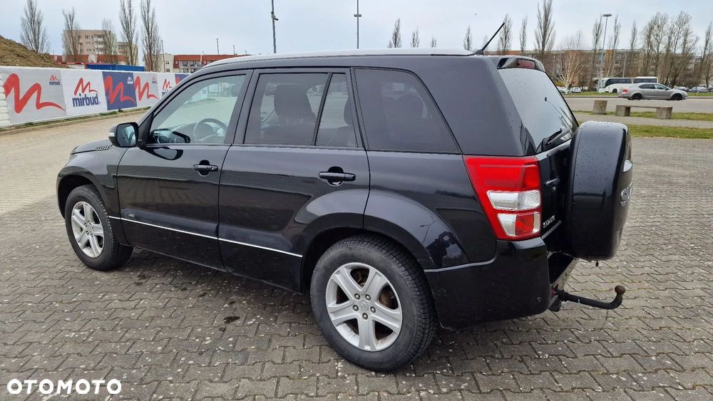 Suzuki Grand Vitara - 13