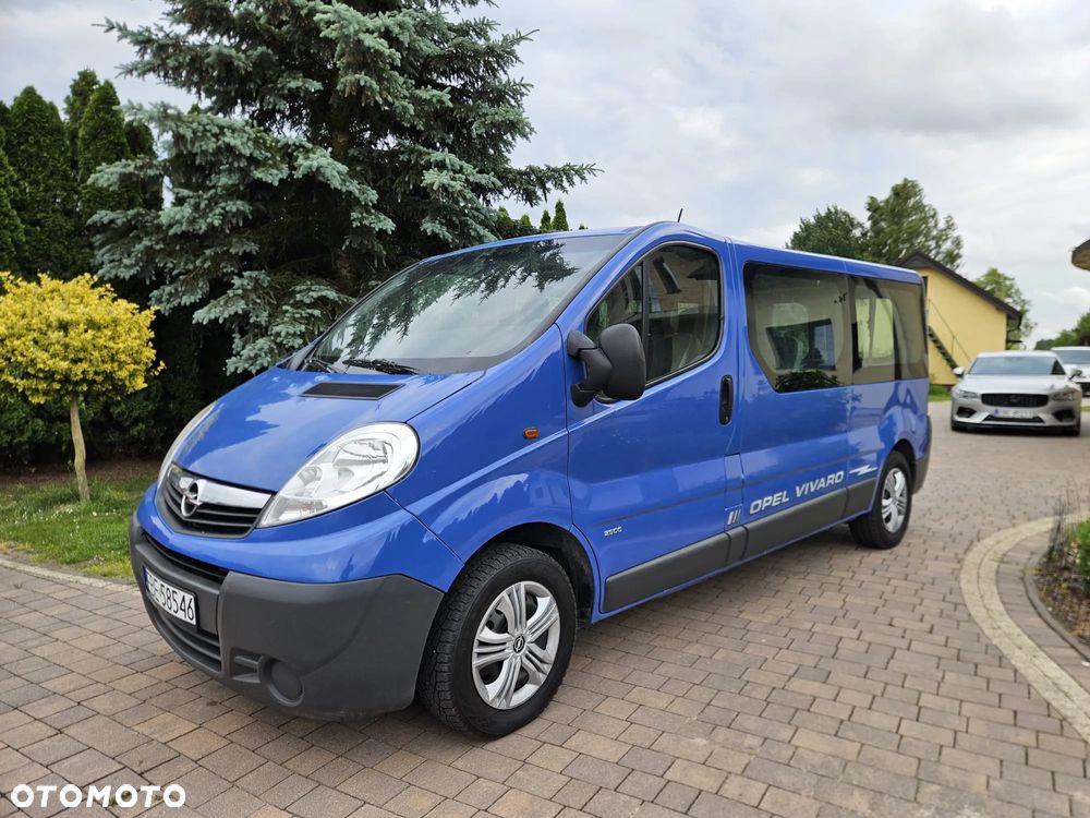 Opel Vivaro - 1