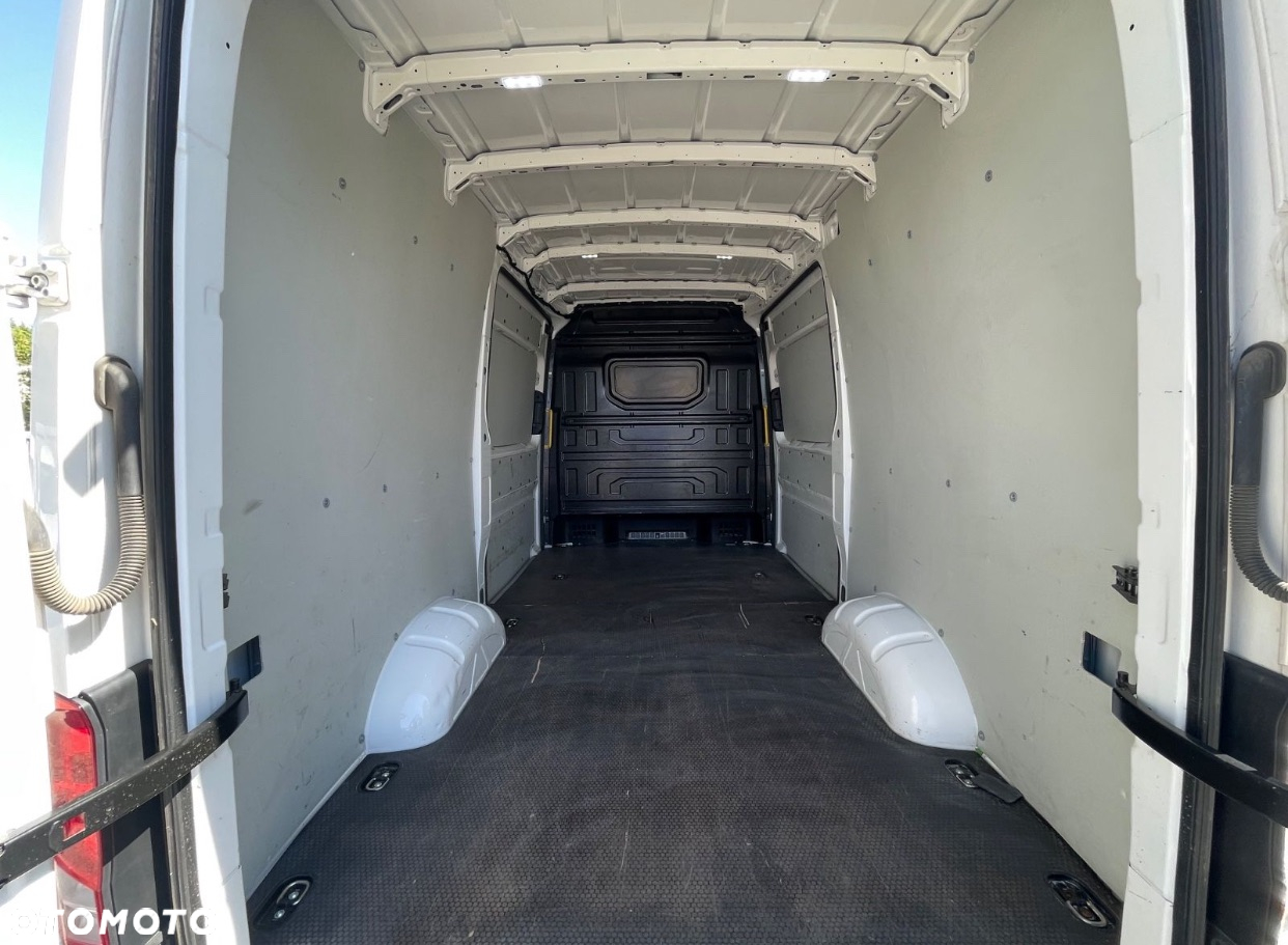 Volkswagen Crafter - 20