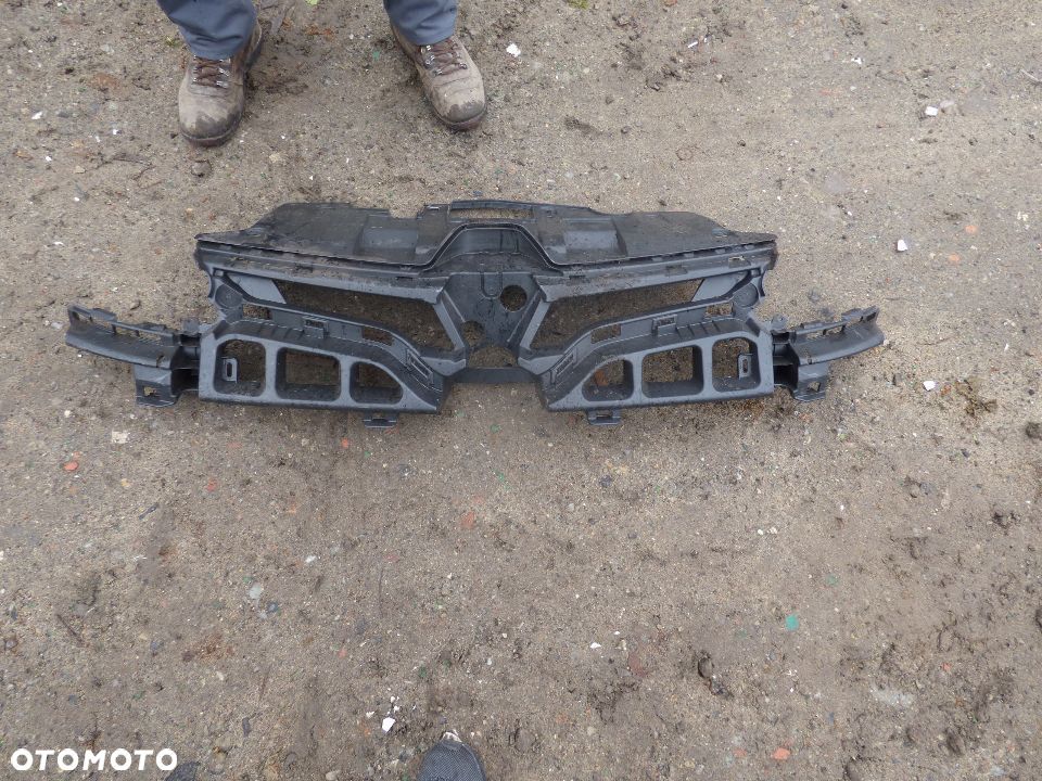 ATRAPA GRILL STELAŻ RENAULT MEGANE 3 III LIFT - 1