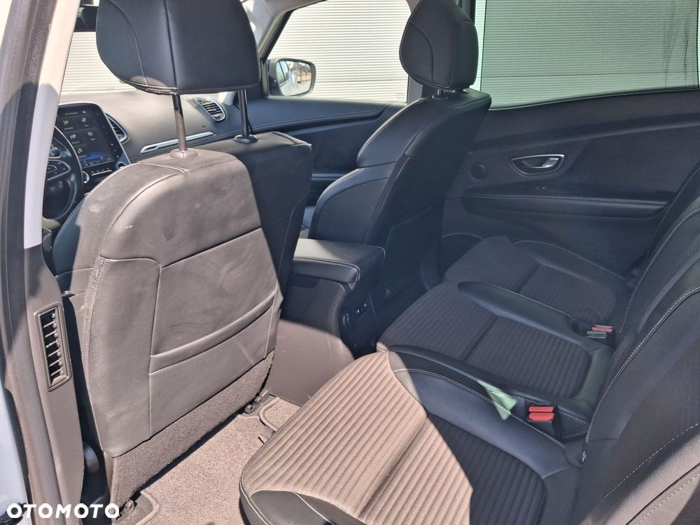 Renault Scenic TCe 140 GPF EDC BUSINESS EDITION - 12