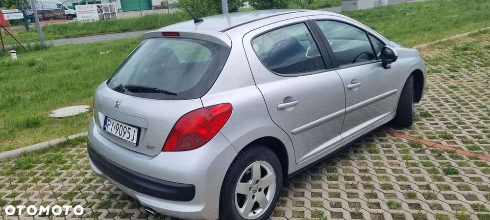 Peugeot 207 1.6 HDi - 7