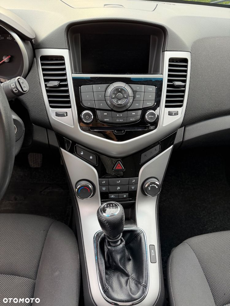 Chevrolet Cruze 2.0 D LT - 12