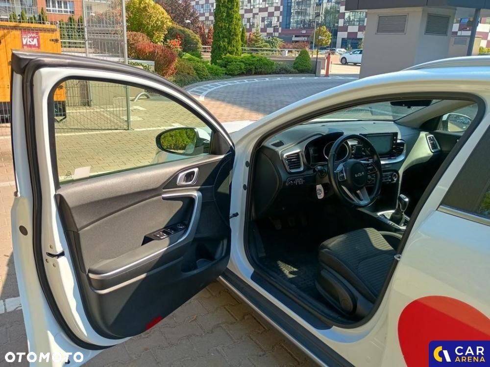 Kia XCeed 1.5 T-GDI M - 13