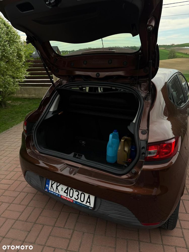 Renault Clio 1.2 16V Authentique - 6