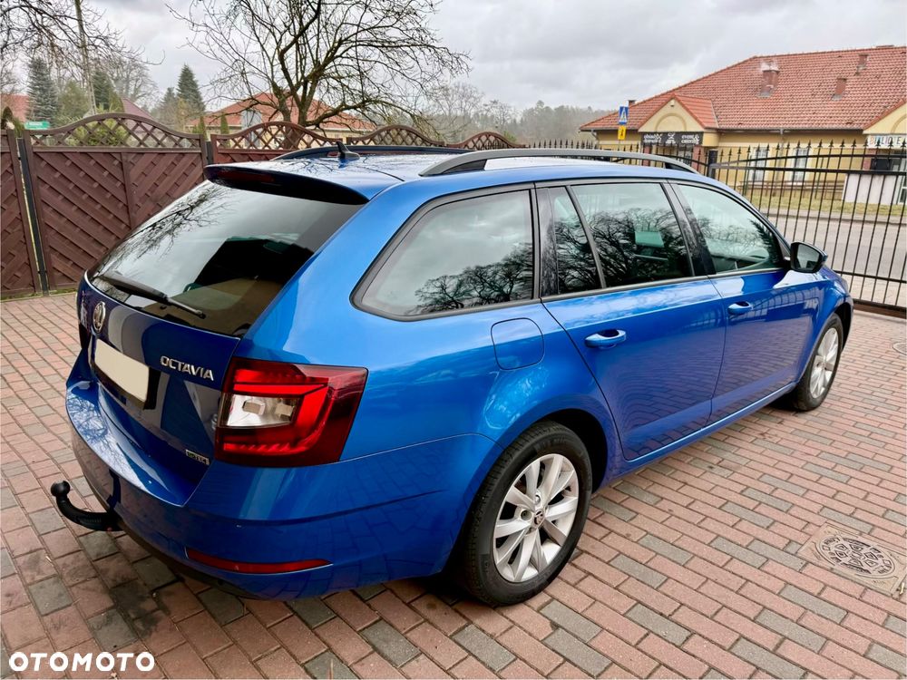 Skoda Octavia 1.5 TSI G-TEC DSG Ambition - 8