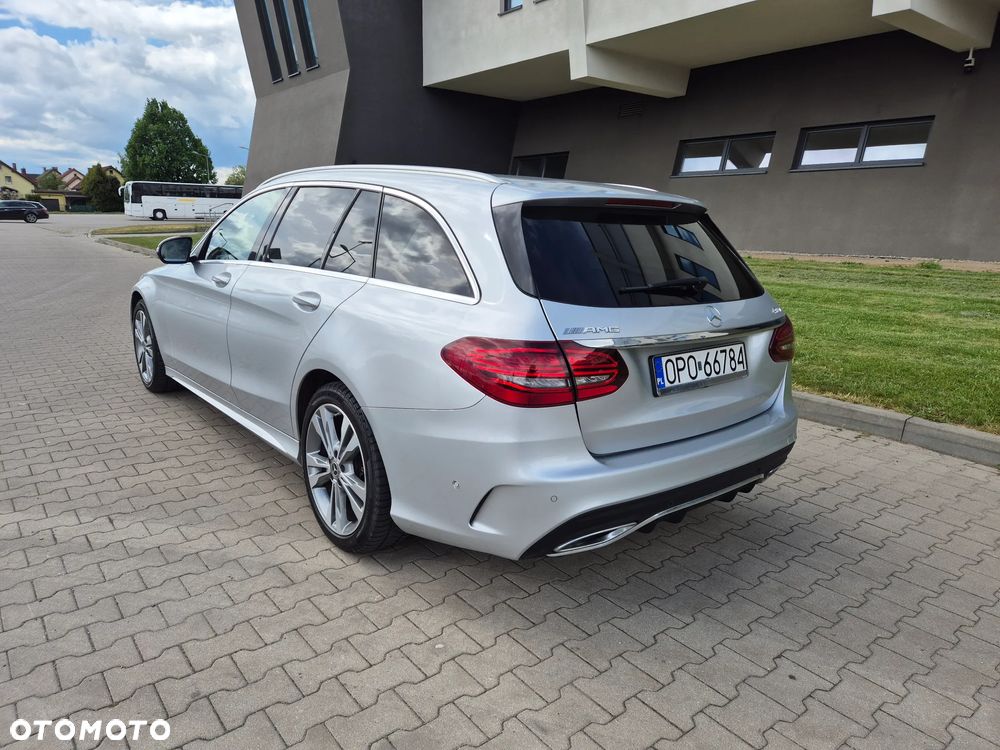 Mercedes-Benz Klasa C 220 d 4Matic 9G-TRONIC AMG Line - 8