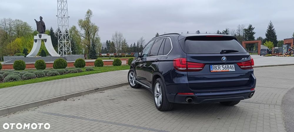 BMW X5 xDrive35i - 17